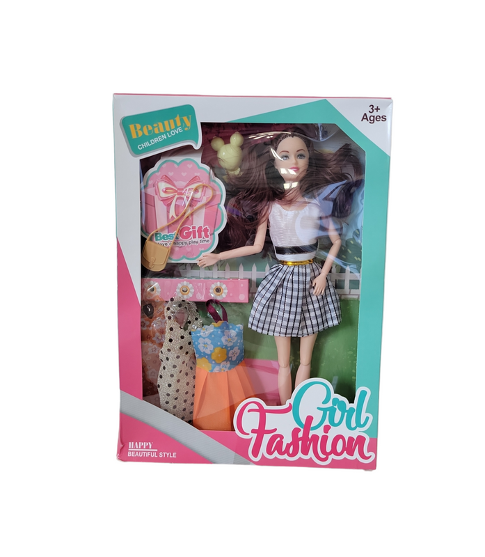 Muñeca con accesorios