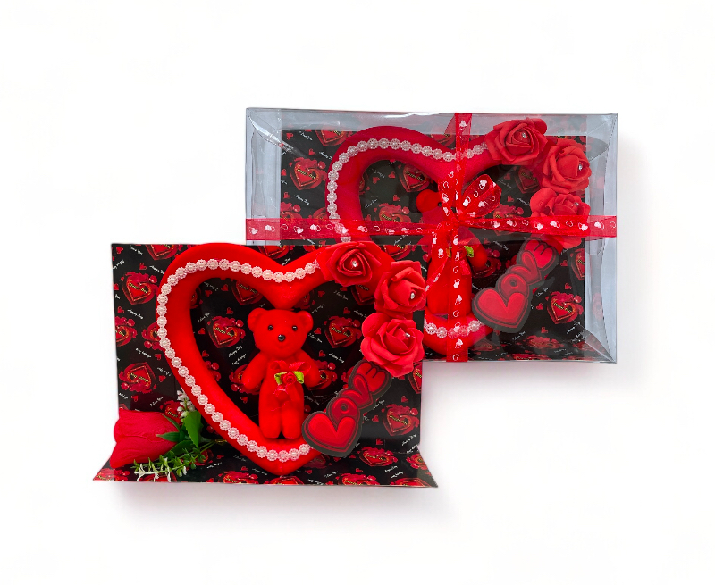 set de corazon con osito pequeño
