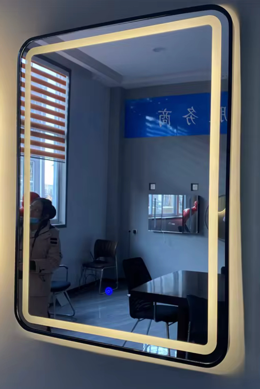 ESPEJO CUADRADO CON LUZ