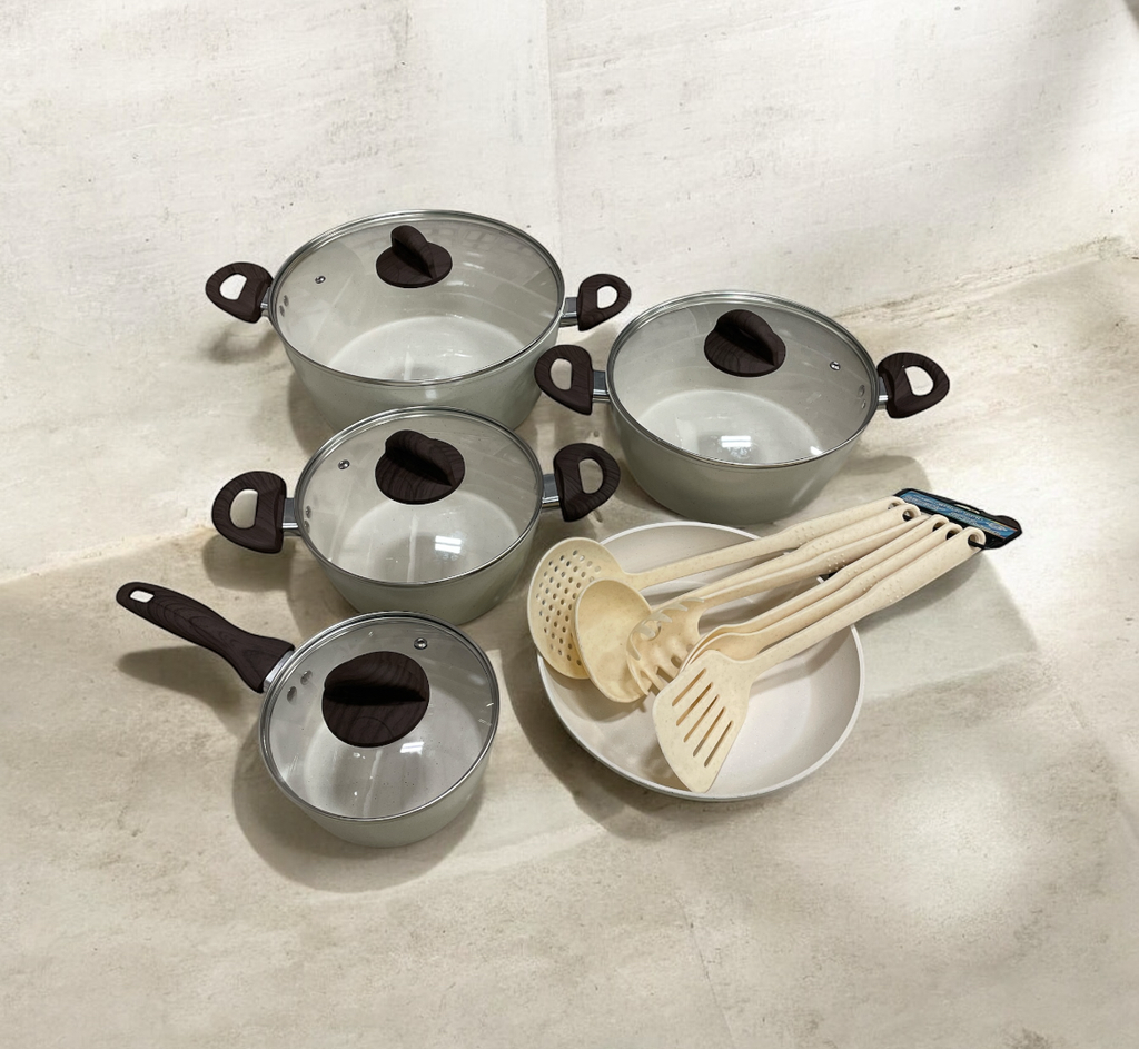 Set de 4 Ollas 1 Fridera y Cucharones