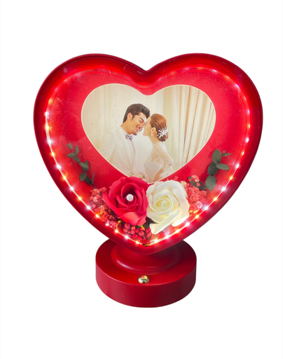 [MC245294] corazon de fotos con luz