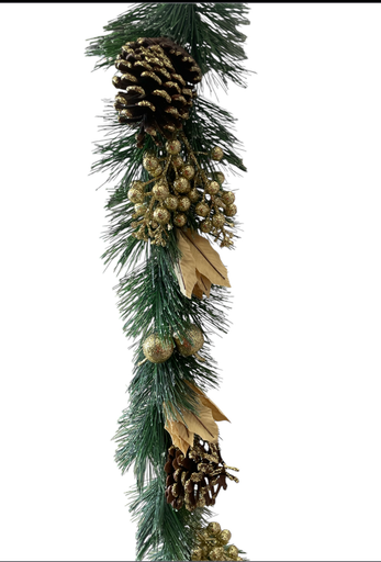 [CH-230530-8-2] GUIRNALDAS NAVEDEÑA CON BELLOTAS